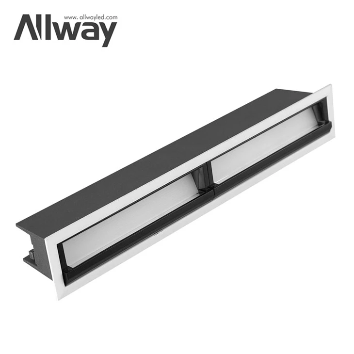 Linear Light Fixture